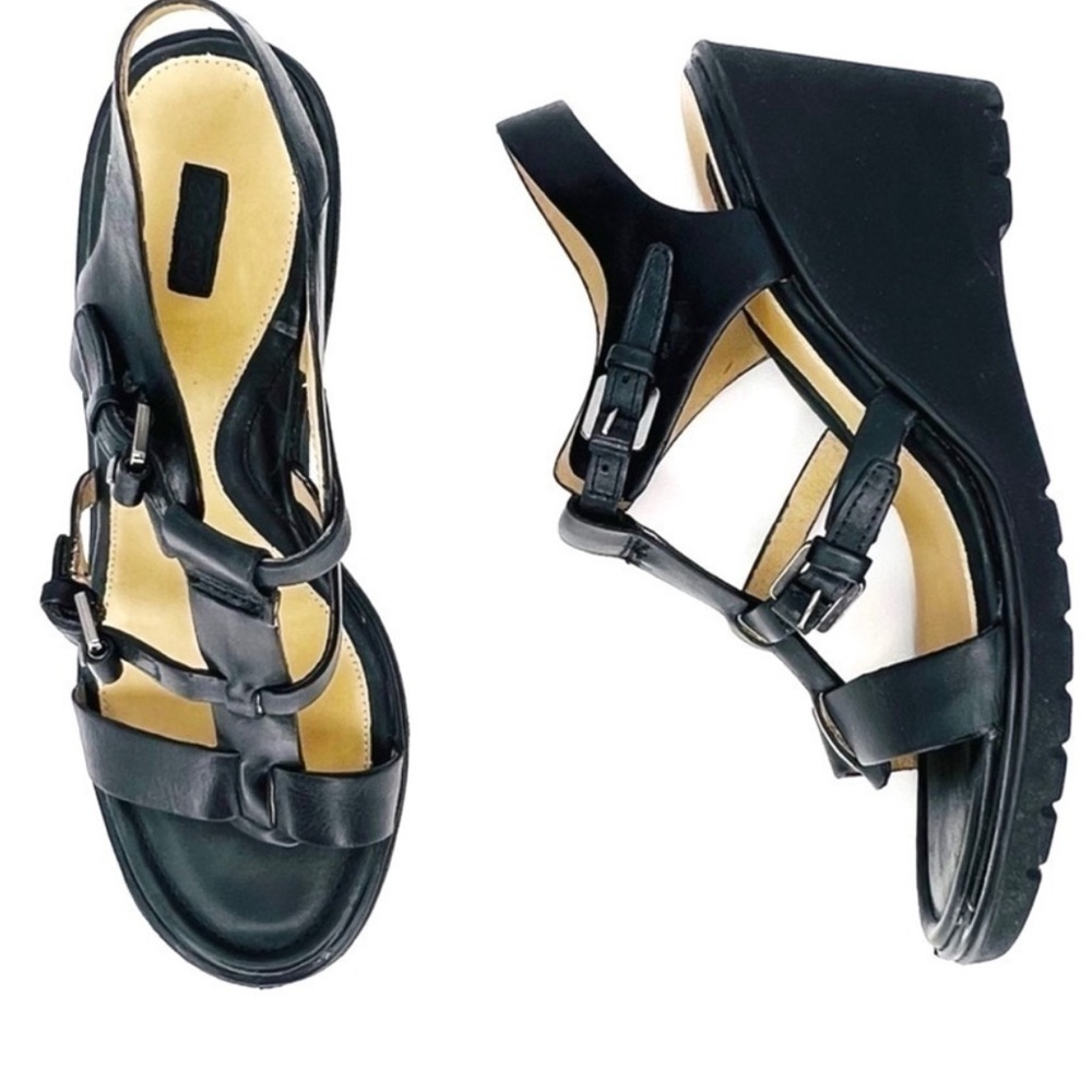 Ecco T-Strap Wedge Heeled Sandal Black Leather Euro
Size 39